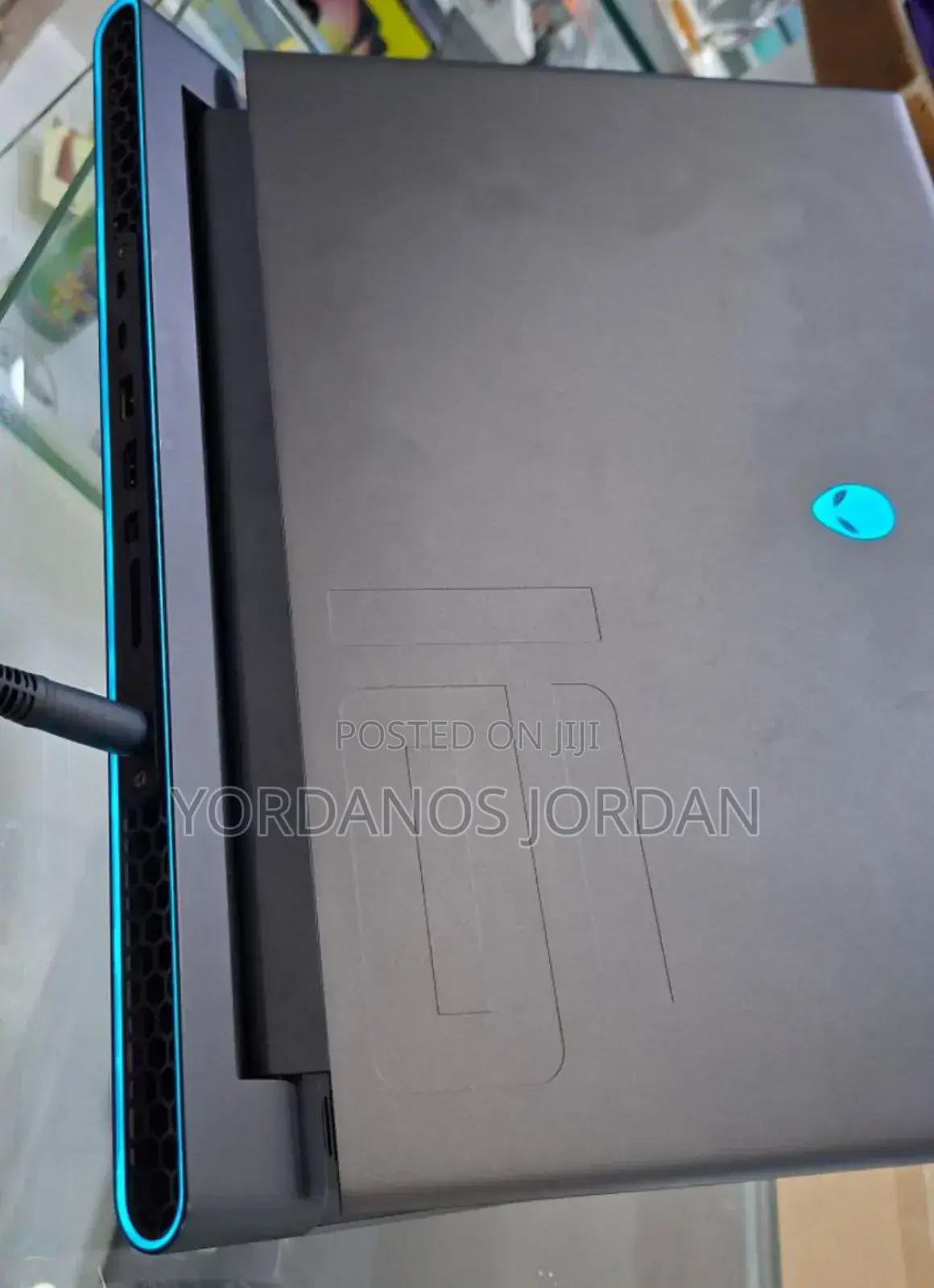 New Laptop Alienware M15 R3 16GB Intel Core I9 SSD 1T