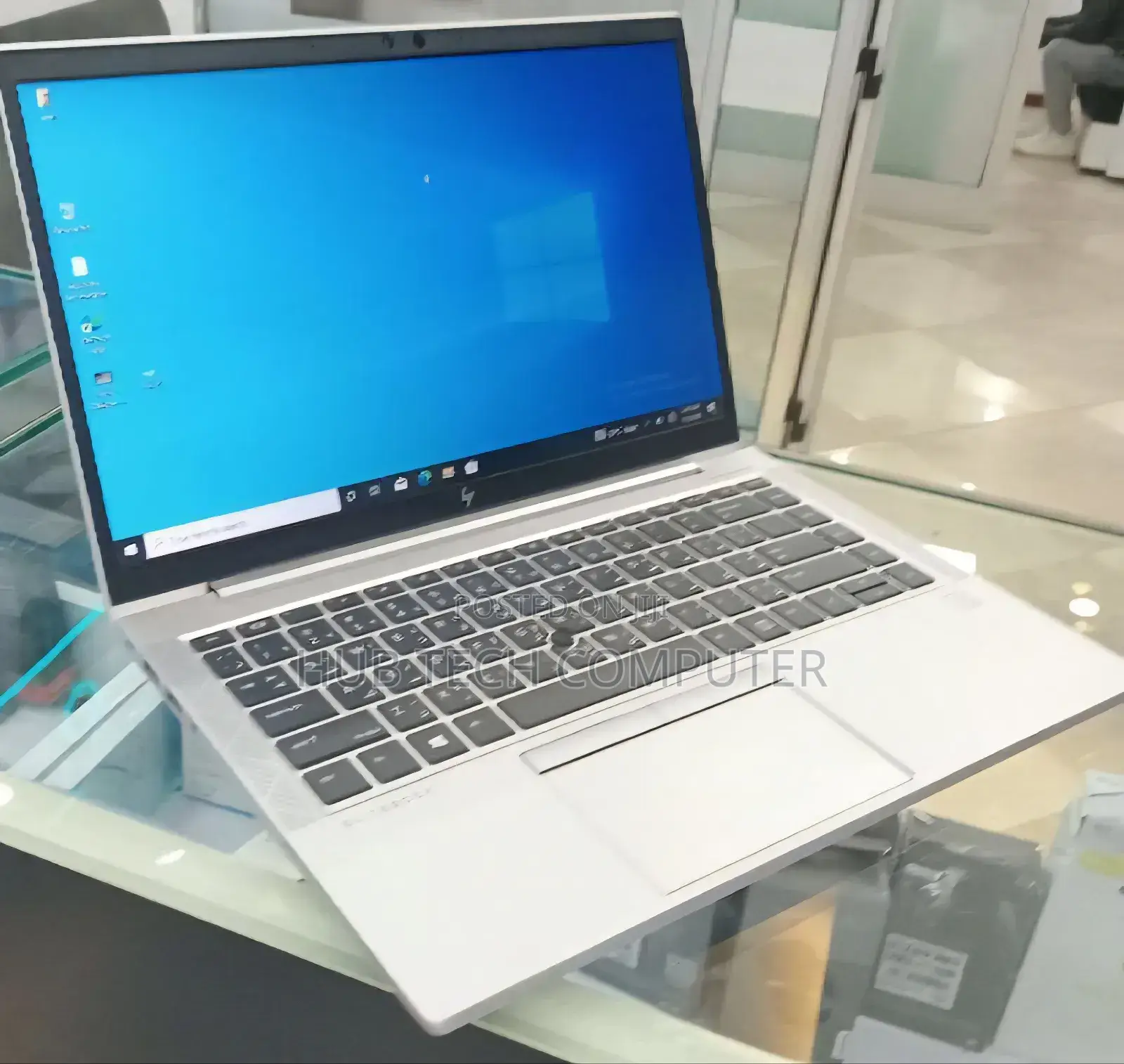 New Laptop HP EliteBook 840 G8 16GB Intel Core I7 SSD 512GB