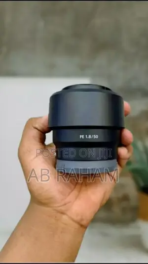 Sony Fe 50mm F/1.8 Lens E-mount Lens/Full-frame