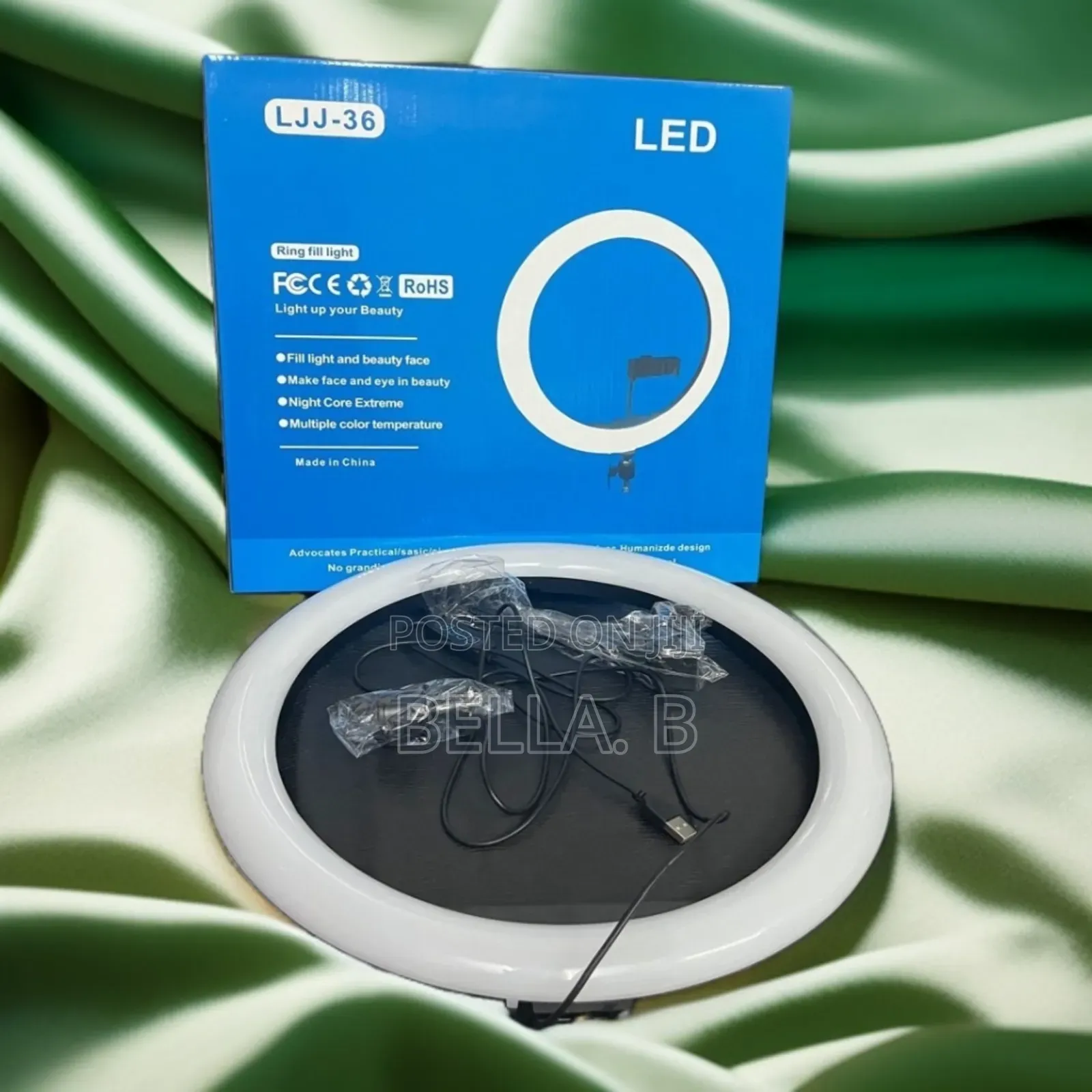 14 Inch Led Ring Light: Adjustable Color Temperatures.