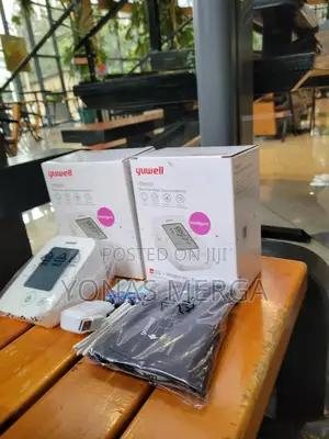 Photo - Blood Pressure Monitor塔川usb Cable for Charging 配⩩Bp Monitor℥‱Bp Machin