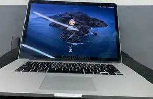 New Laptop Apple MacBook 2013 8GB Intel Core I7 SSD 256GB