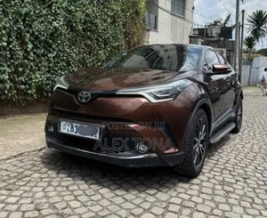 Toyota C-HR 2017 Burgundy