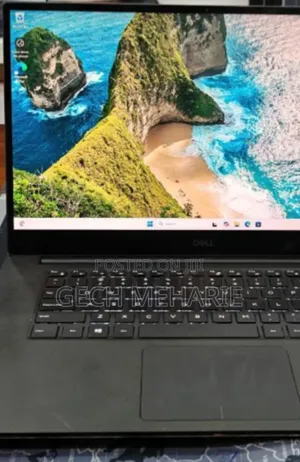 Photo - New Laptop Dell Precision 5540 16GB Intel Core I7 SSD 512GB