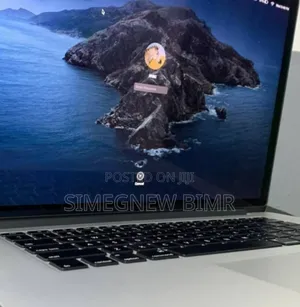 New Laptop Apple MacBook Pro 2013 8GB Intel Core I7 SSD 256GB