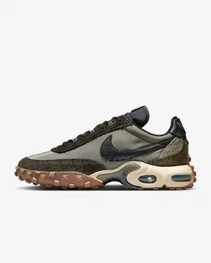 33,500 Birr
Nike Air Max Waffle Sp
 Original Shoes Only 