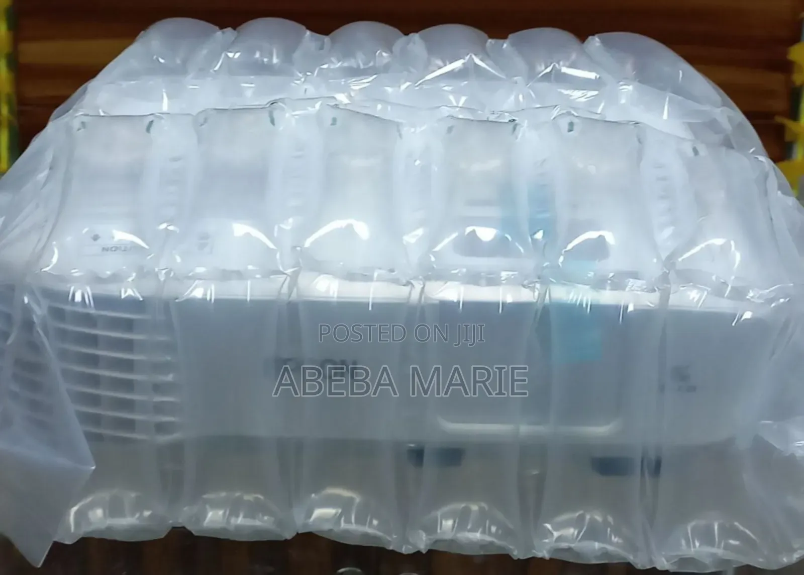 Brand New Epson Eb-X49 Projector Technology: 3lcd, RGB