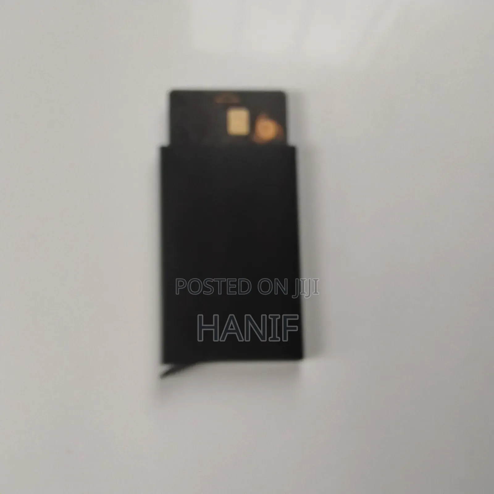 Premium Metal Pop-Up Card Holder – Wallet