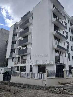 20bdrm Apartment in ሃያት አደባባይ ሙሉ አፓርታማ, Bole for sale