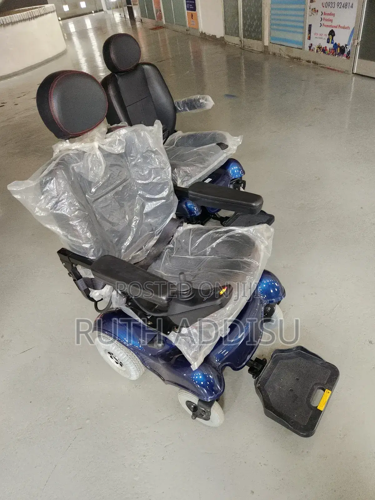 Electrical Wheelchair麻煩wheelchair發麩wheelchair俠客wheelchair Electrical