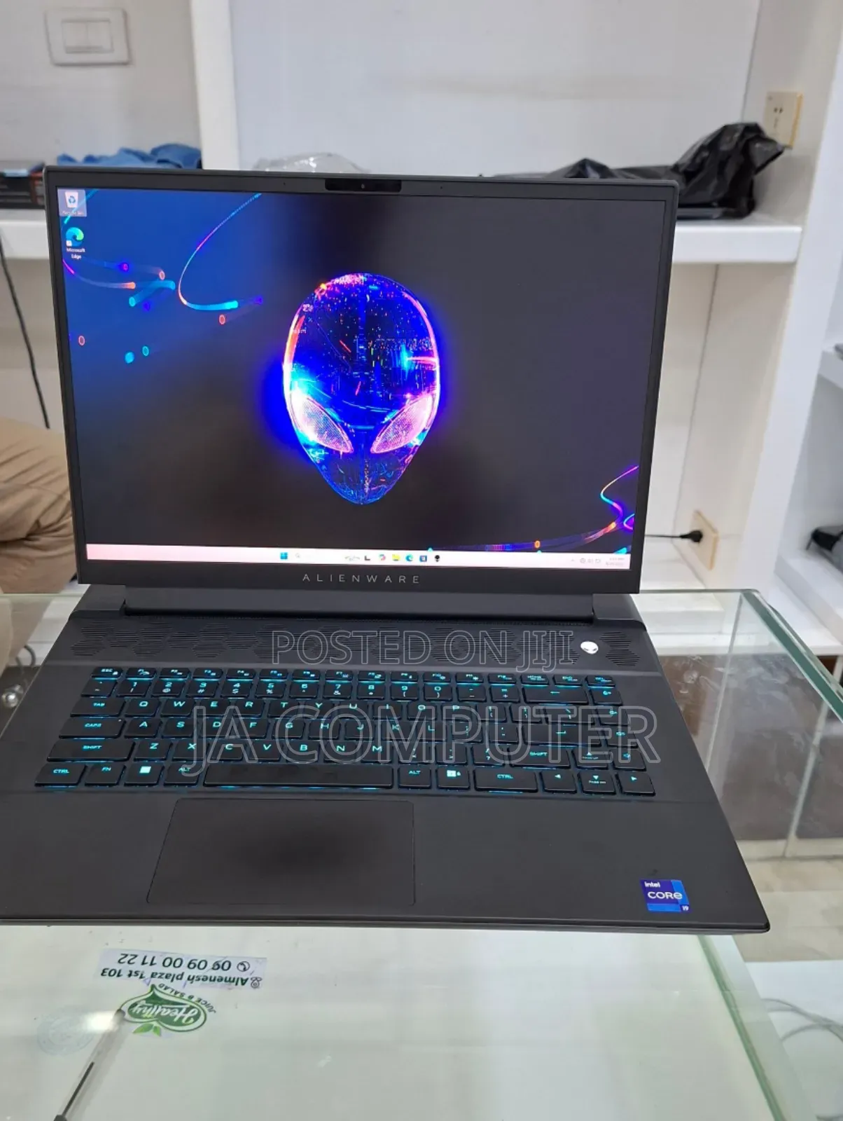 New Laptop Dell Alienware 17 R2 16GB Intel Core I9 SSD 1T