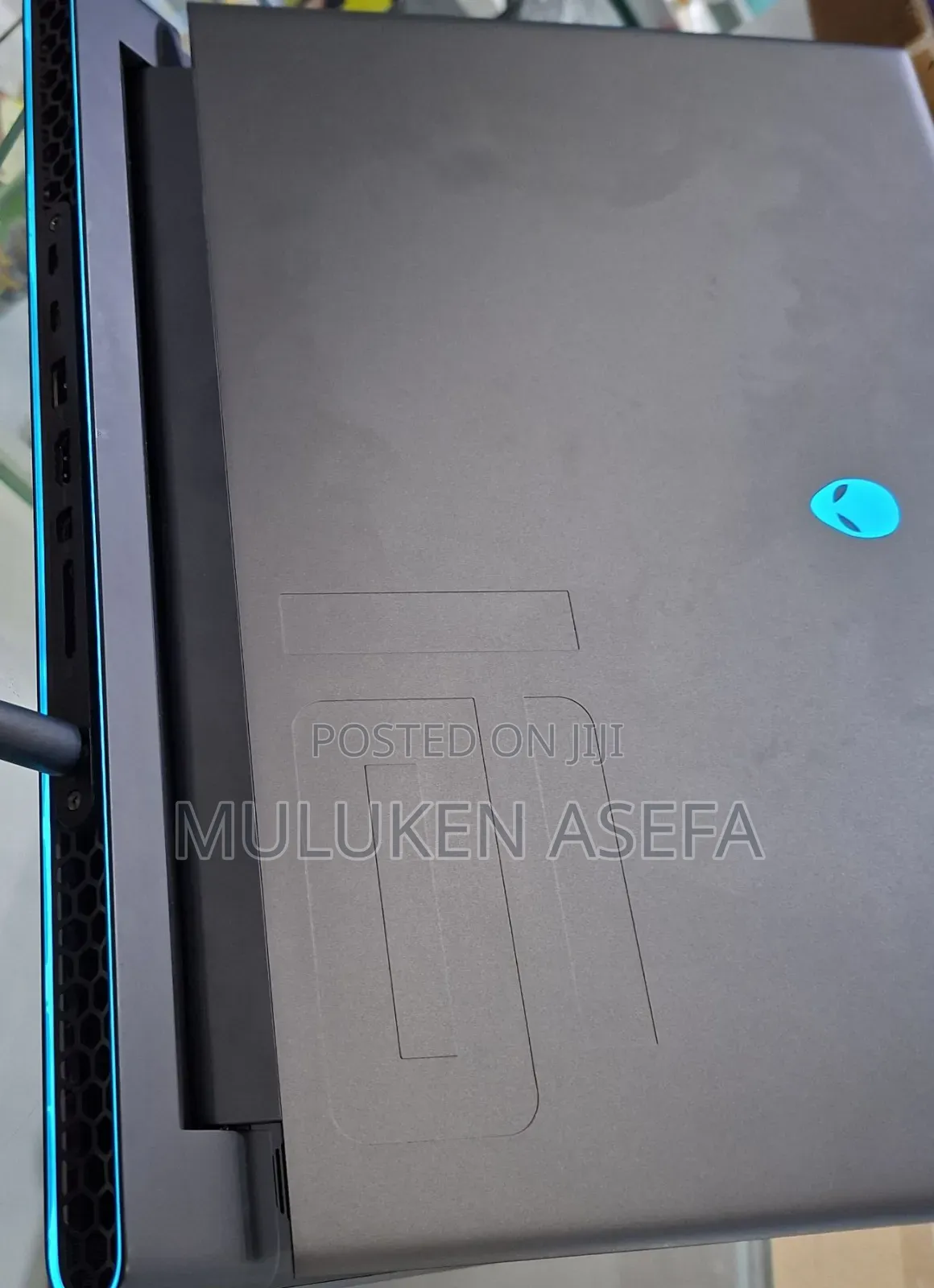 New Laptop Alienware M17x R2 16GB Intel Core I9 SSD 1T