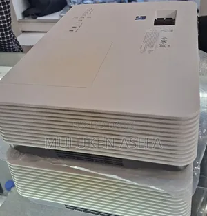 New Arrival Sony VPL-Dx221 Projector 1 Piece Remains