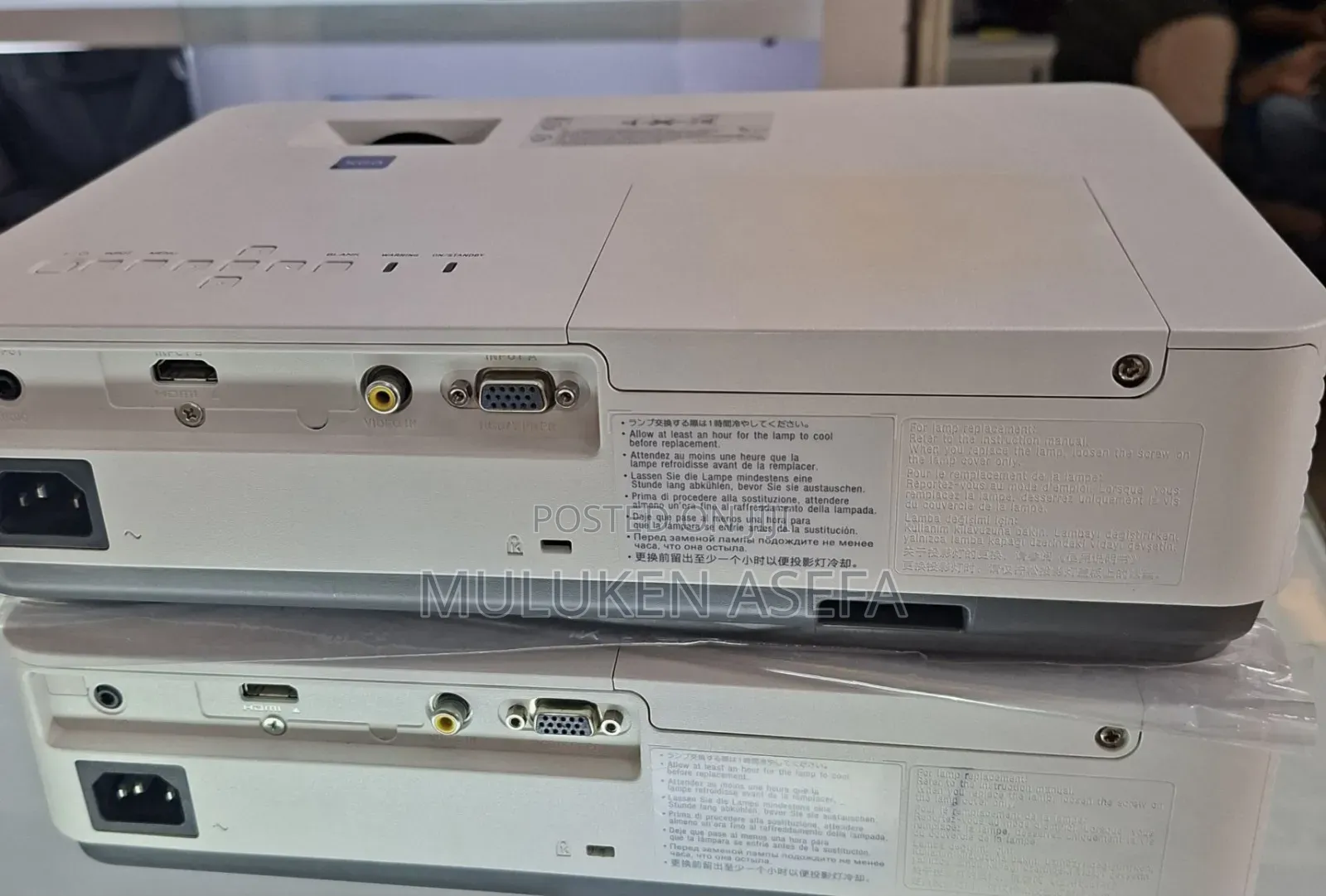 New Arrival Sony VPL-Dx221 Projector 1 Piece Remains