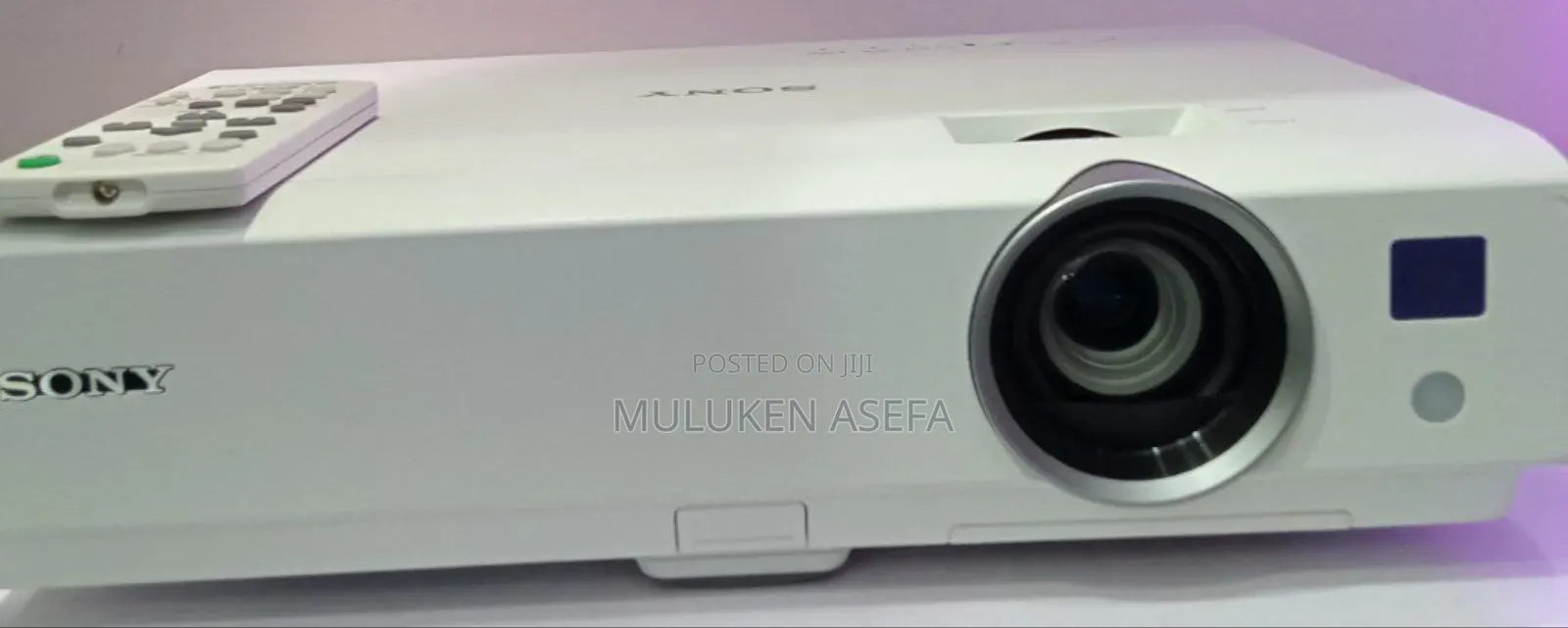 Sony Projector
Model Name VPL-Dx102
Hardware Interface 
Vga,