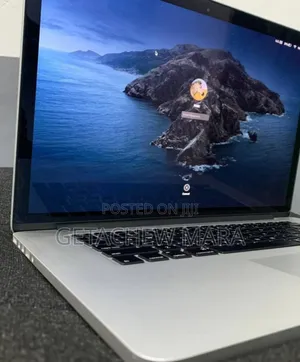 New Laptop Apple MacBook 2013 8GB Intel Core I7 SSD 256GB