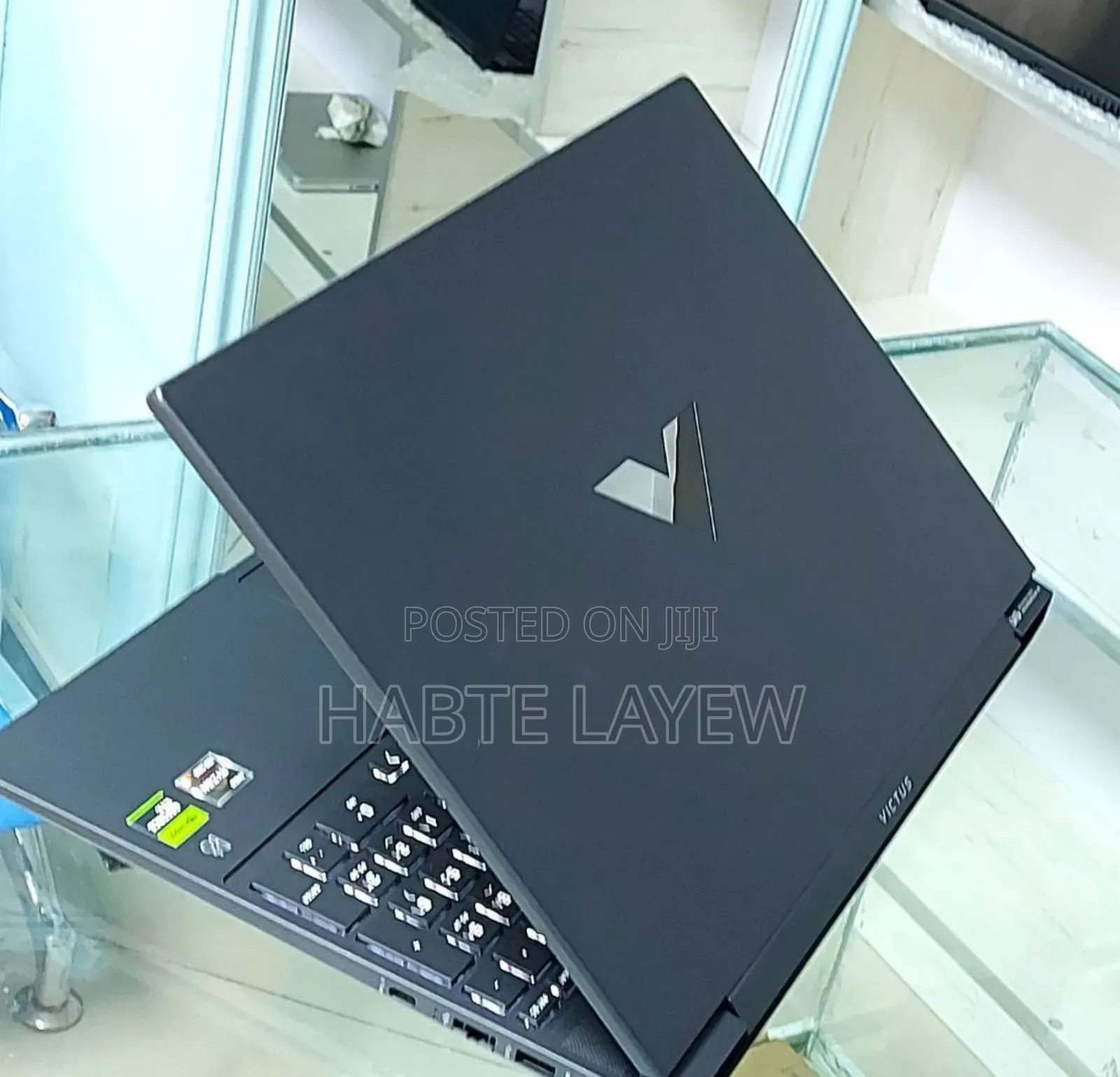 New Laptop HP Victus 15 8GB AMD Ryzen 5 SSD 512GB