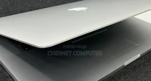 New Laptop Apple MacBook Pro 2013 8GB Intel Core I7 SSD 256GB