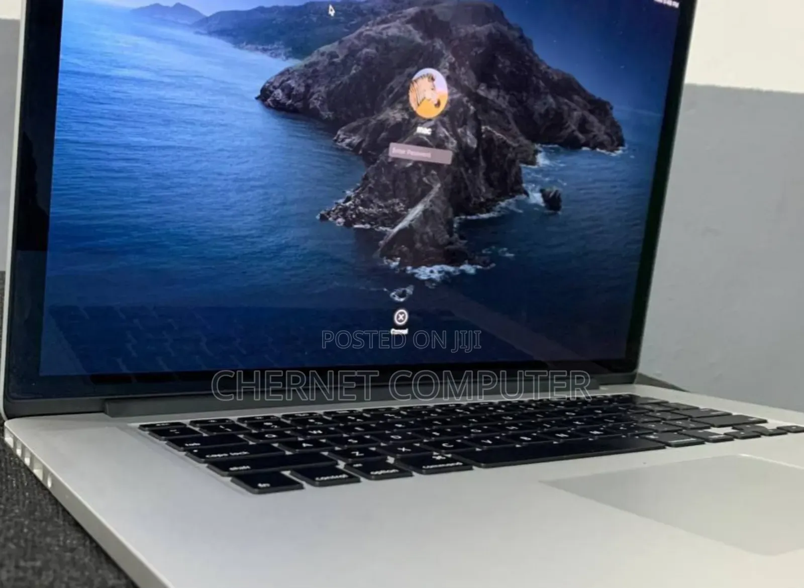 New Laptop Apple MacBook Pro 2013 8GB Intel Core I7 SSD 256GB