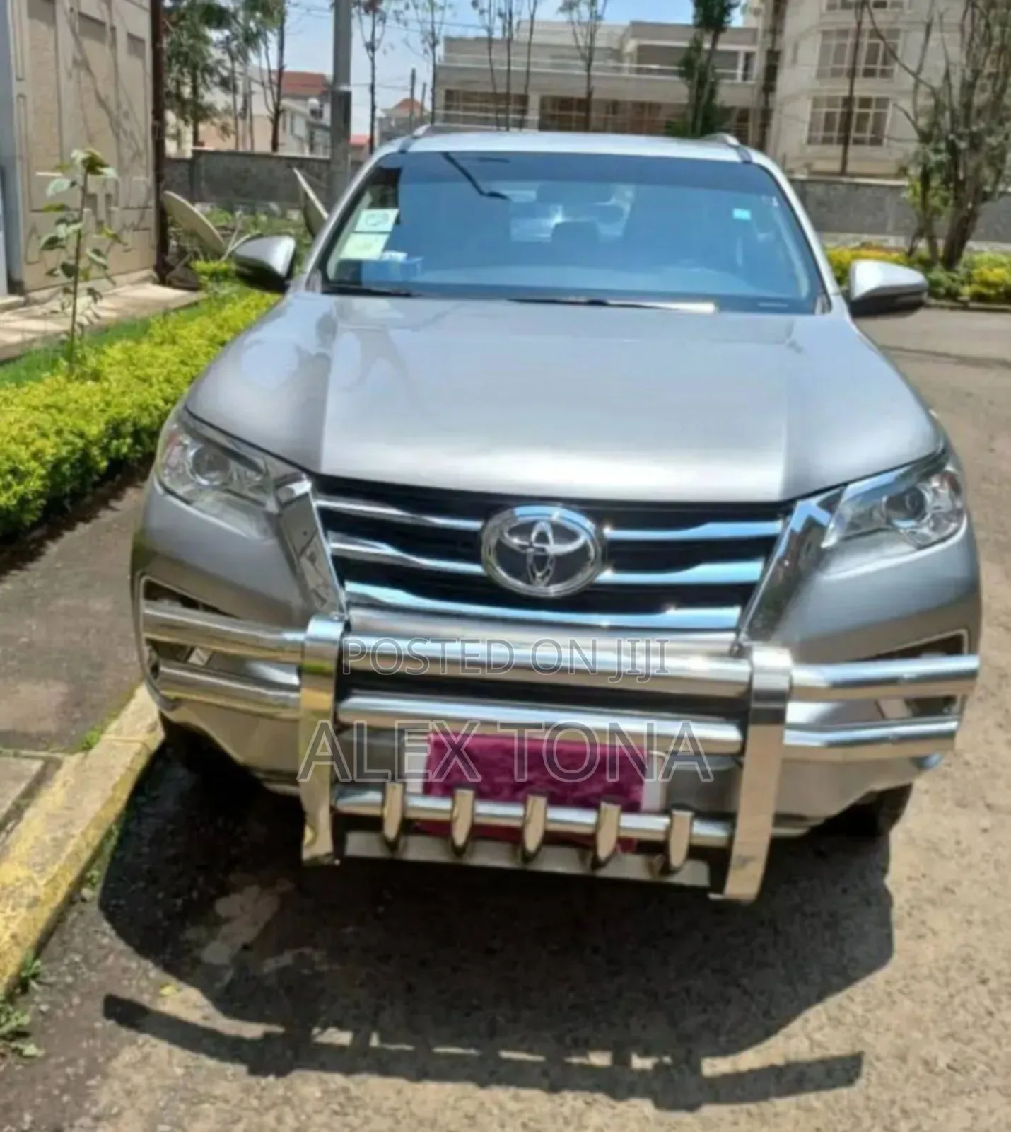 Toyota Fortuner 2018 Silver