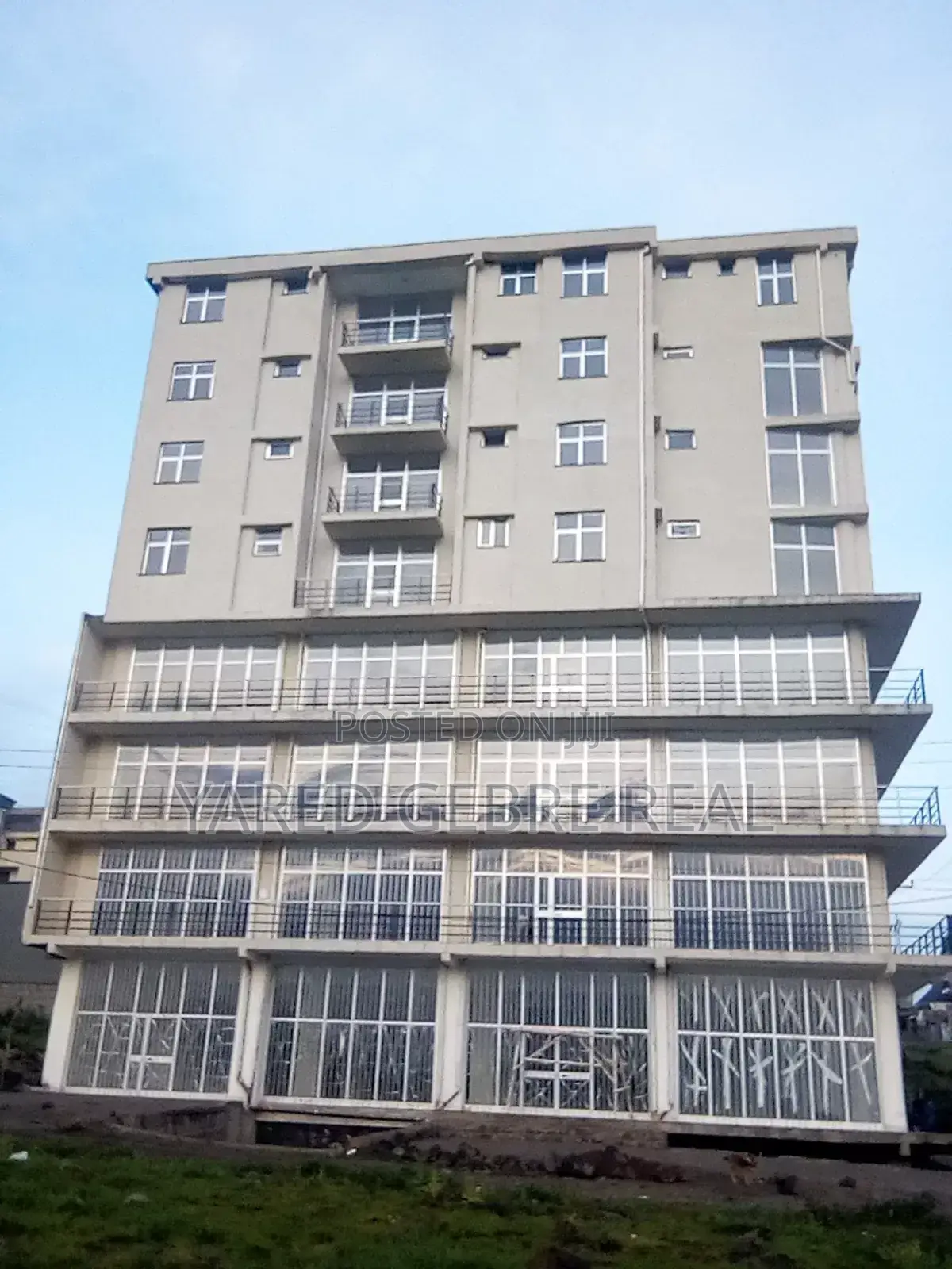 Furnished 2bdrm Apartment In 🏠Full Finished , Yeka For Sale