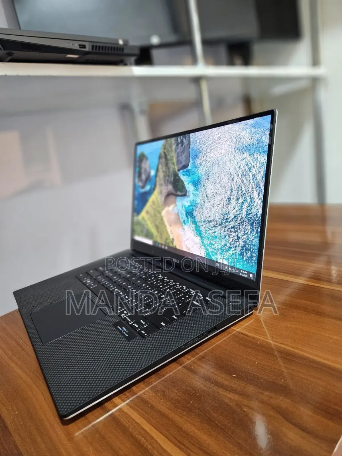 New Laptop Dell XPS 15 16GB Intel Core I7 SSD 512GB