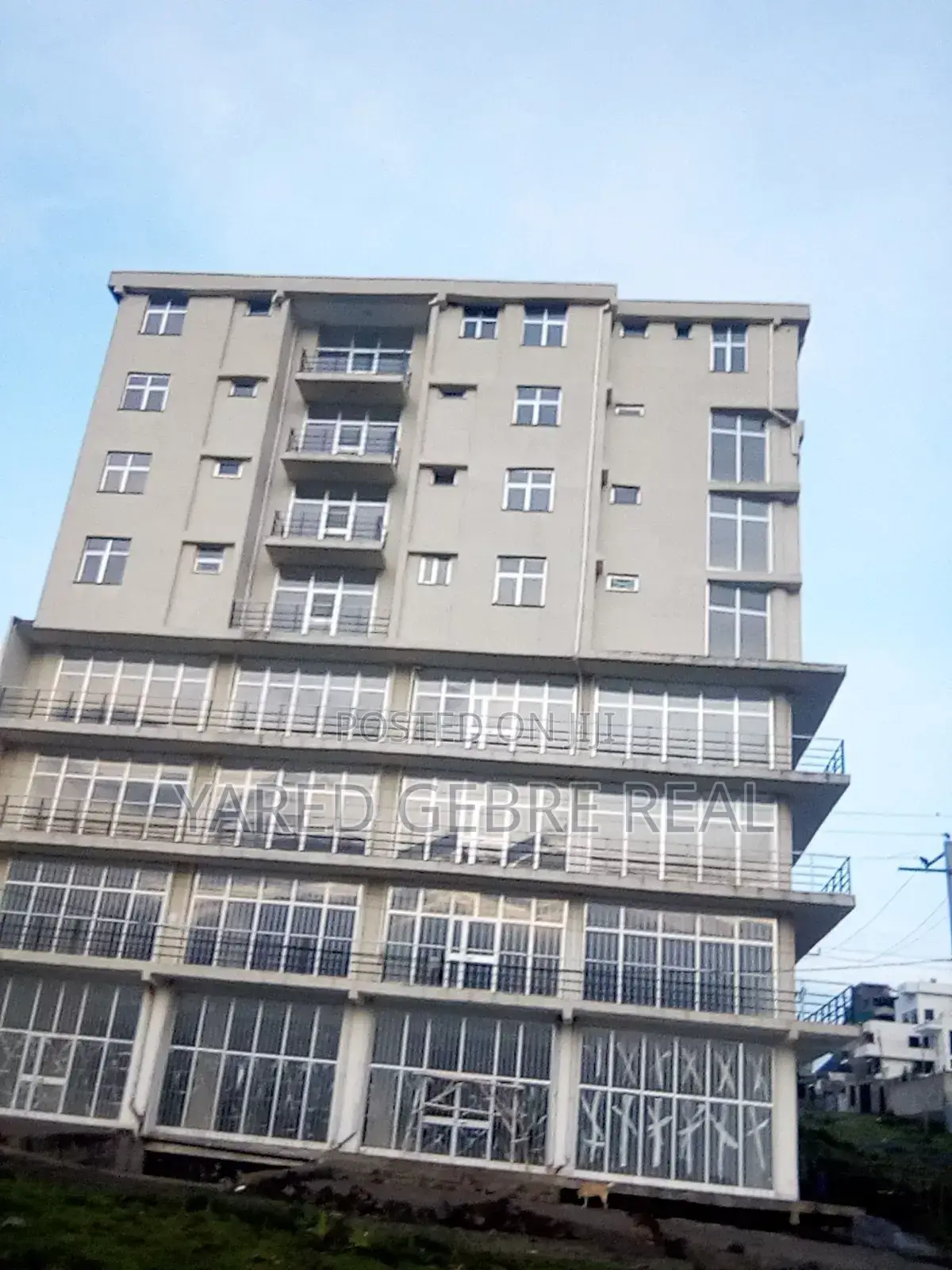 Furnished 2bdrm Apartment In 🏠Full Finished , Yeka For Sale