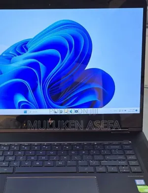 New Laptop HP Spectre X360 15 16GB Intel Core I7 SSD 512GB