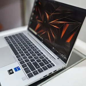 New Laptop HP ProBook 440 G9 32GB Intel Core I7 SSD 512GB