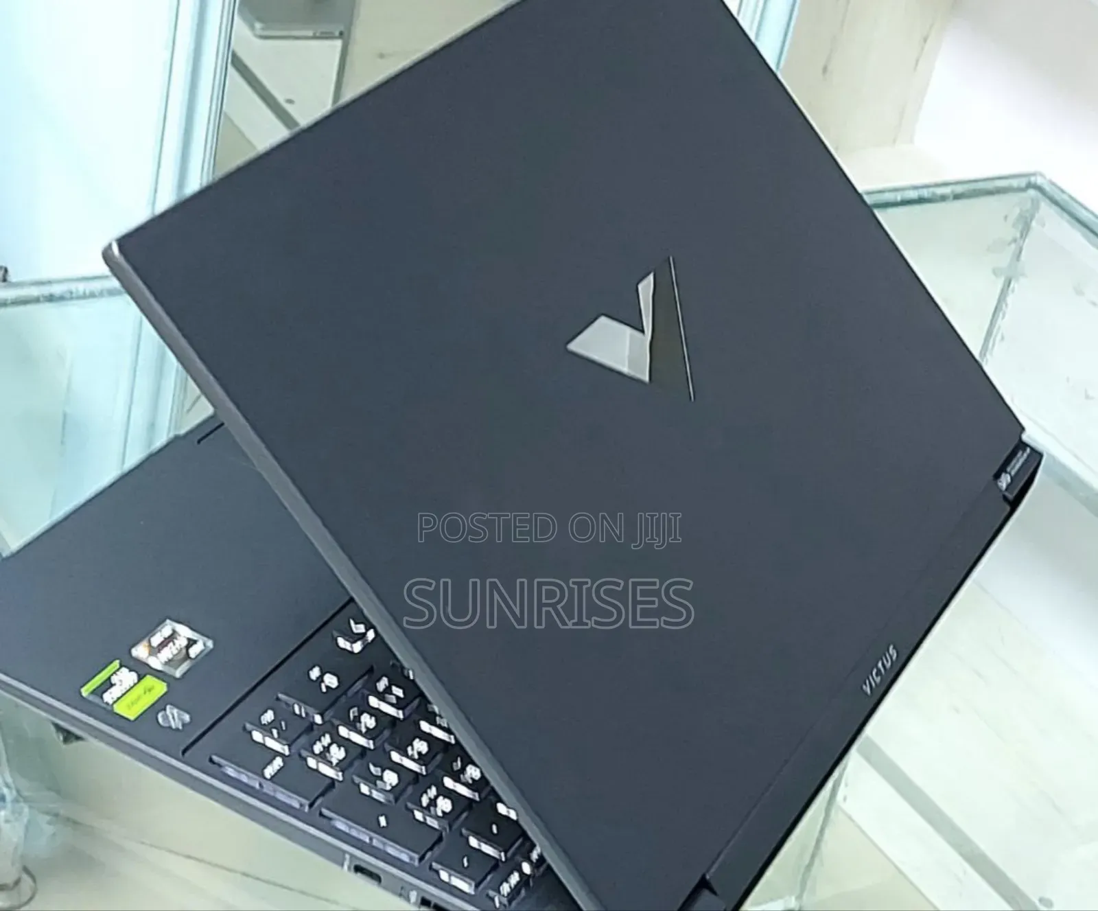 New Laptop HP Victus 16 8GB AMD Ryzen 5 SSD 512GB