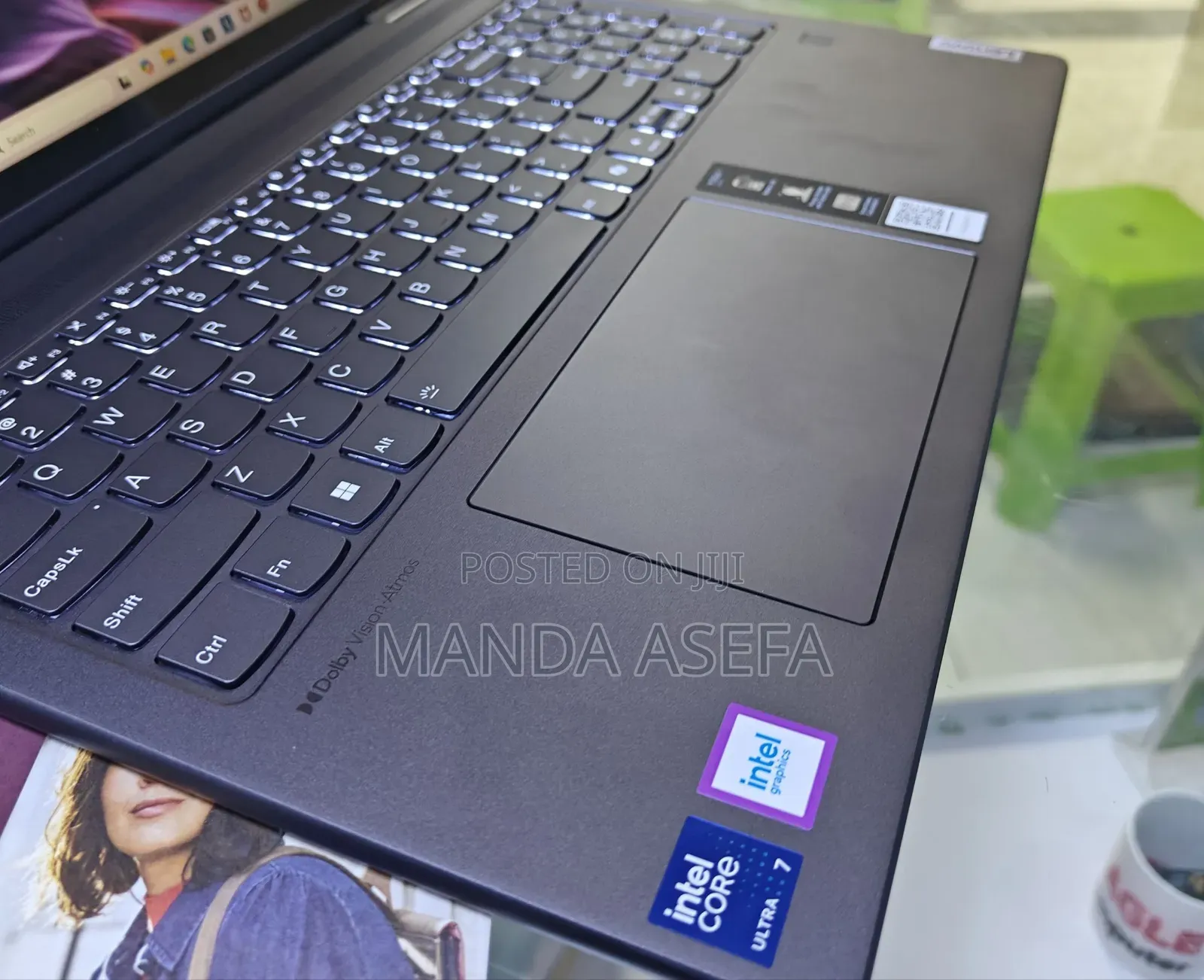 New Laptop Lenovo Yoga 7i 16GB Intel Core Ultra 7 SSD 1T