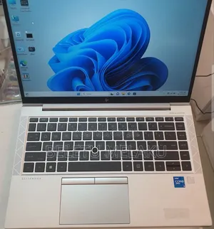 Photo - New Laptop HP Stream Notebook 16GB Intel Core I5 SSD 512GB