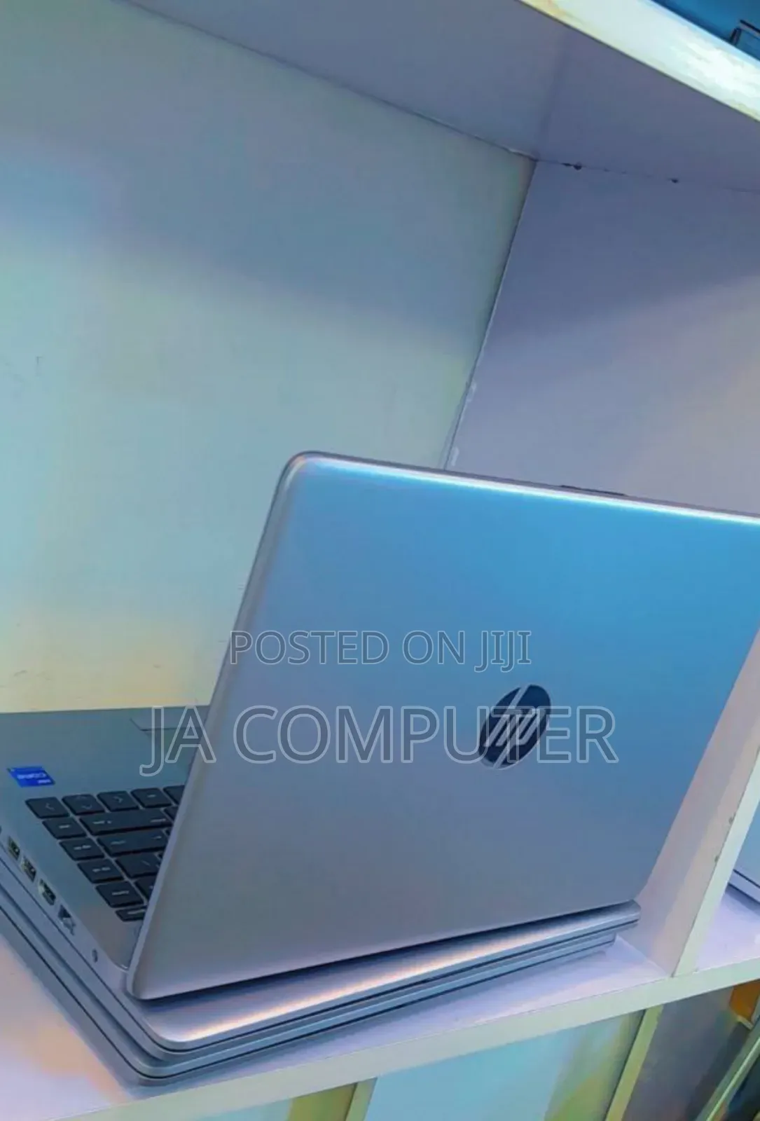 New Laptop HP Stream Notebook 8GB Intel Core I7 SSD 256GB