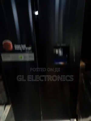 Photo - Centerpoint Side by Side Refrgrator