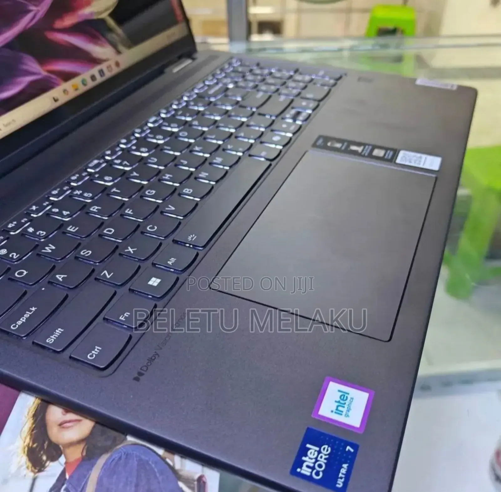 New Laptop Lenovo Yoga 7i 16GB Intel Core Ultra 7 SSD 1T