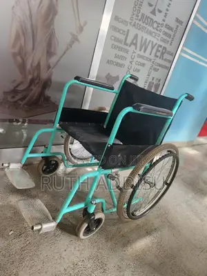 Photo - Wheelchair麴你foldable Strong Wheelchair蝨軍wheelchair毯你used Wheelchair