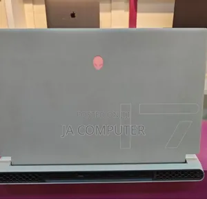 New Laptop Dell Alienware X17 R1 16GB Intel Core I7 SSD 1T