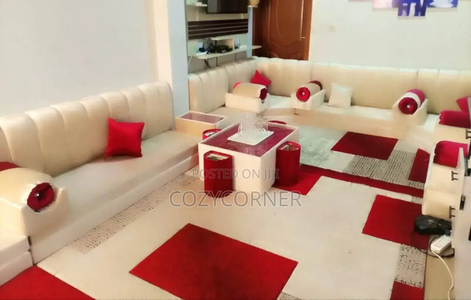 Dinky Arabian Majlis Priced Per Square Meter. አረቢያን መጅሊስ