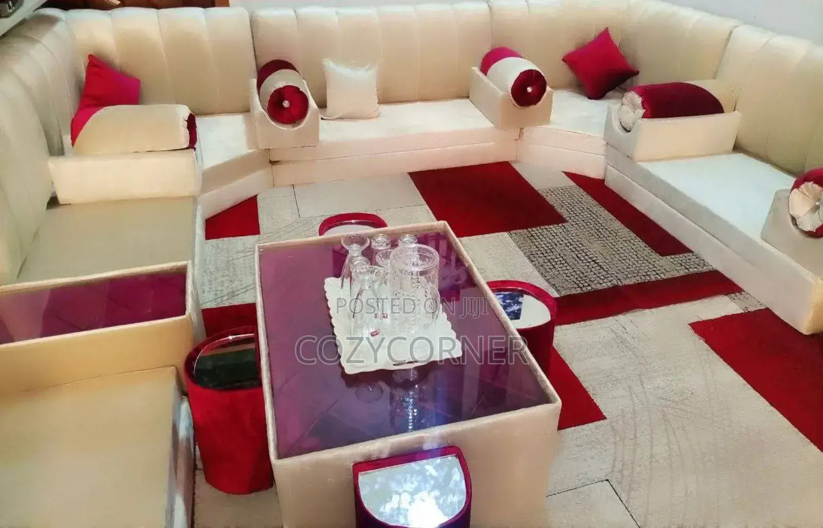 Dinky Arabian Majlis Priced Per Square Meter. አረቢያን መጅሊስ