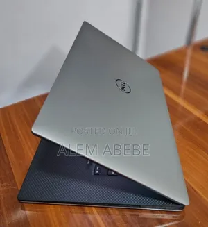 New Laptop Dell XPS 15 16GB Intel Core I7 SSD 512GB