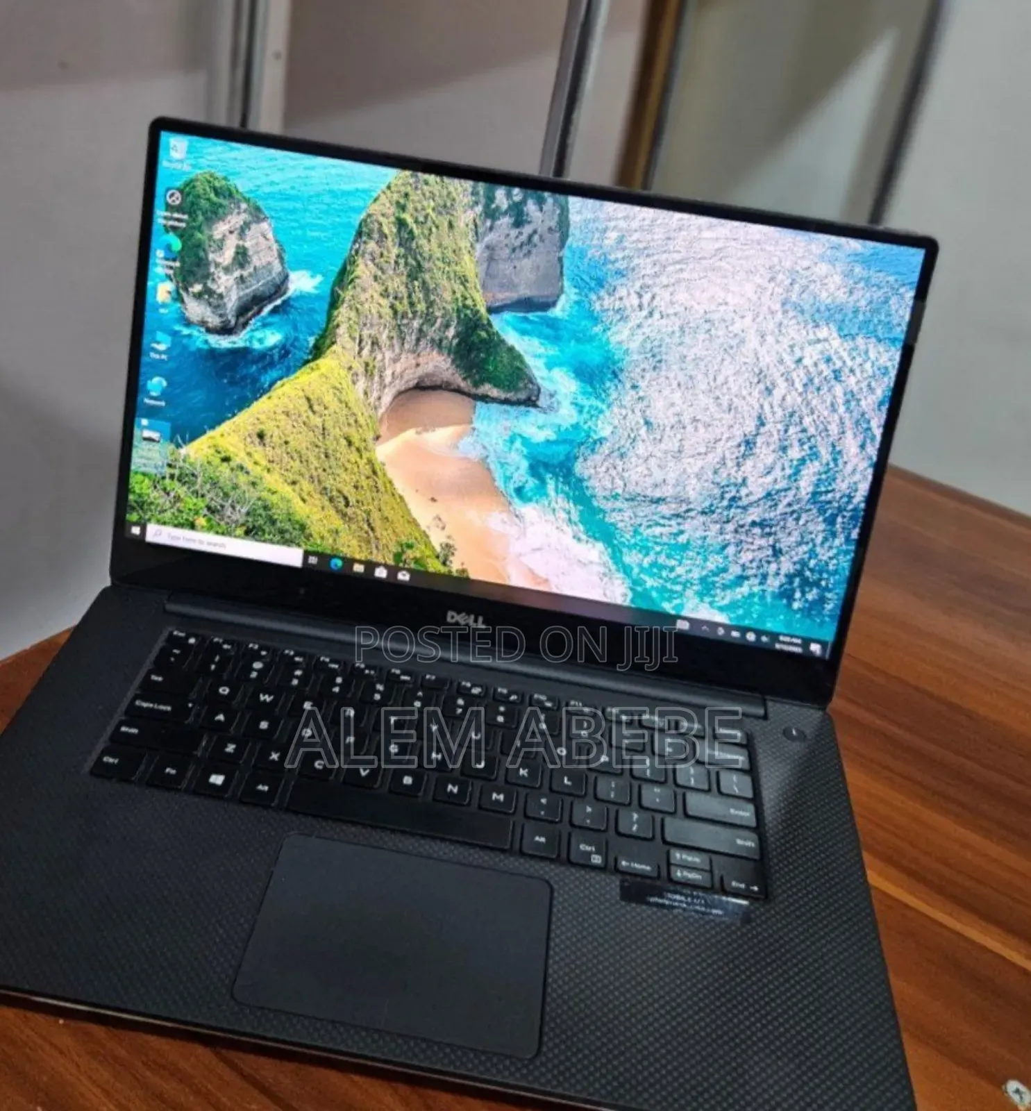 New Laptop Dell XPS 15 16GB Intel Core I7 SSD 512GB