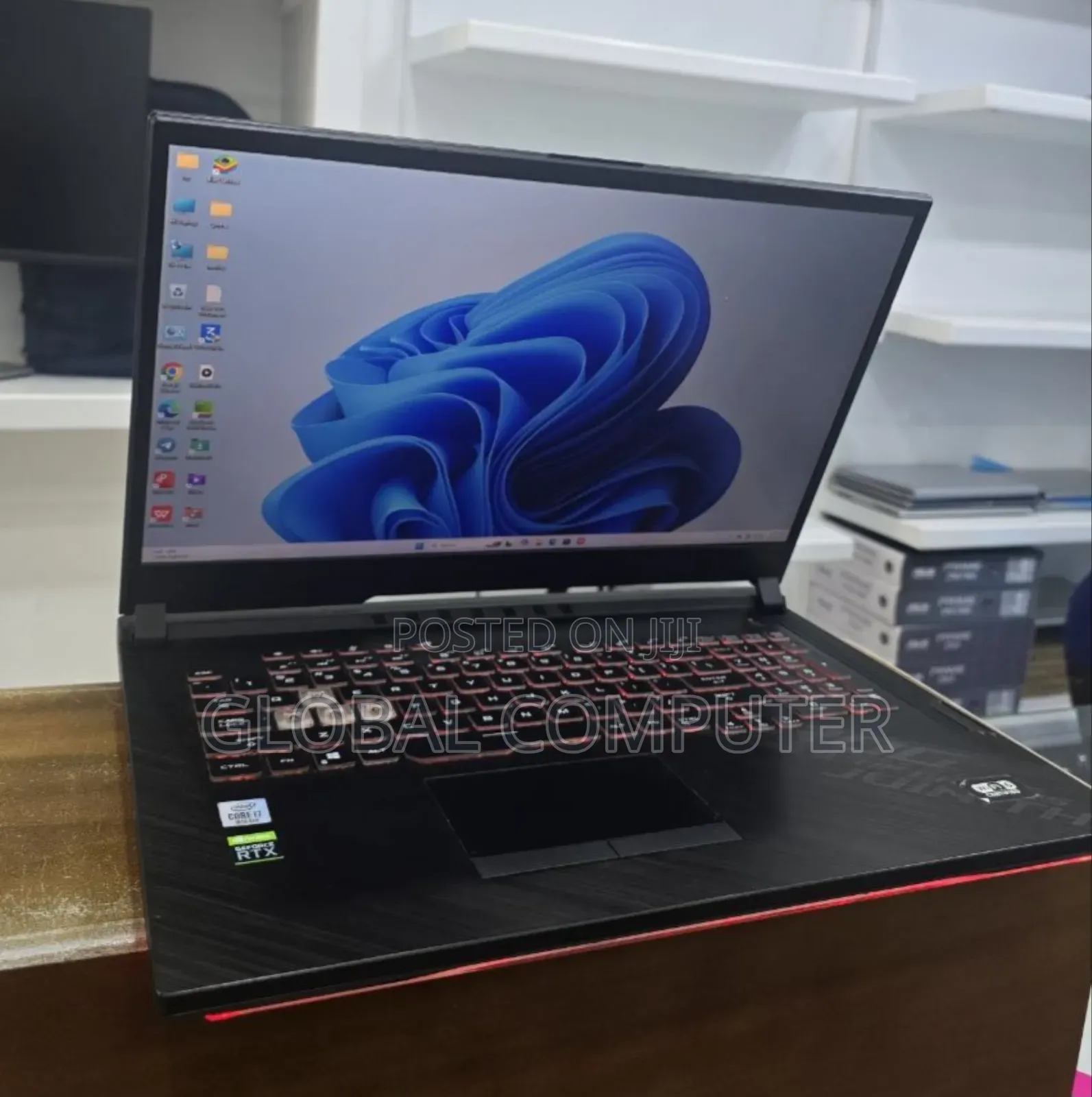 New Laptop Asus ROG Strix SCAR 15 16GB Intel Core I7 SSD 1T