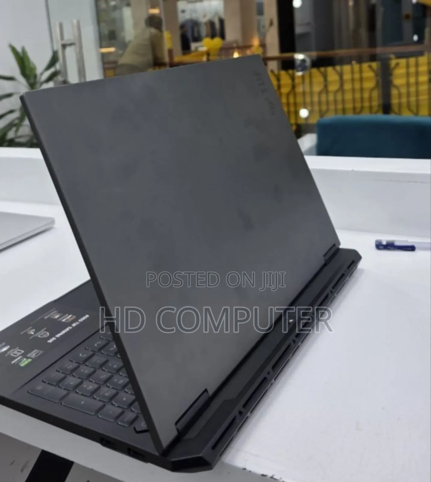 New Laptop Asus 32GB AMD Ryzen 9 SSHD (Hybrid) 1T