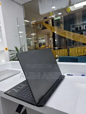 New Laptop Asus TUF Gaming A15 32GB AMD Ryzen 9 SSD 1T