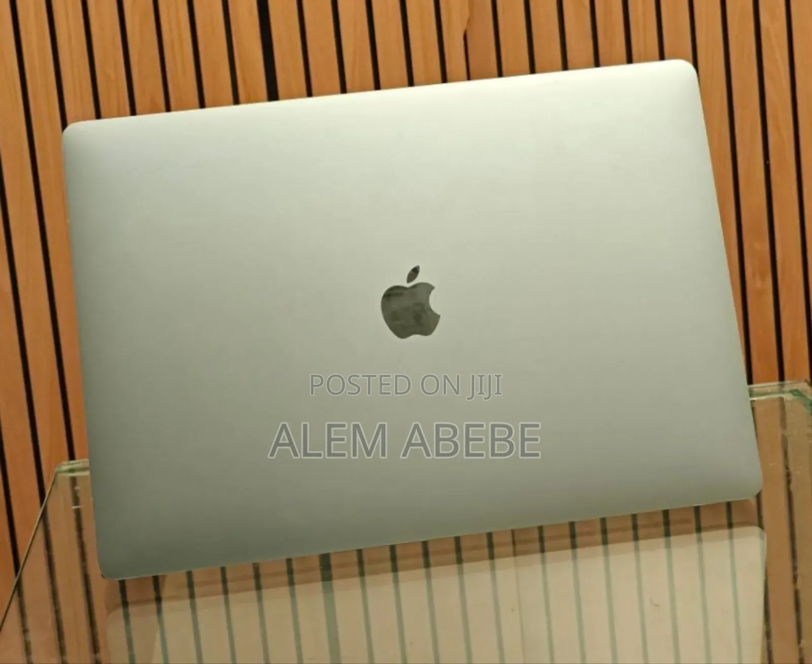 New Laptop Apple MacBook Pro 2019 16GB Intel Core I7 SSD 512GB