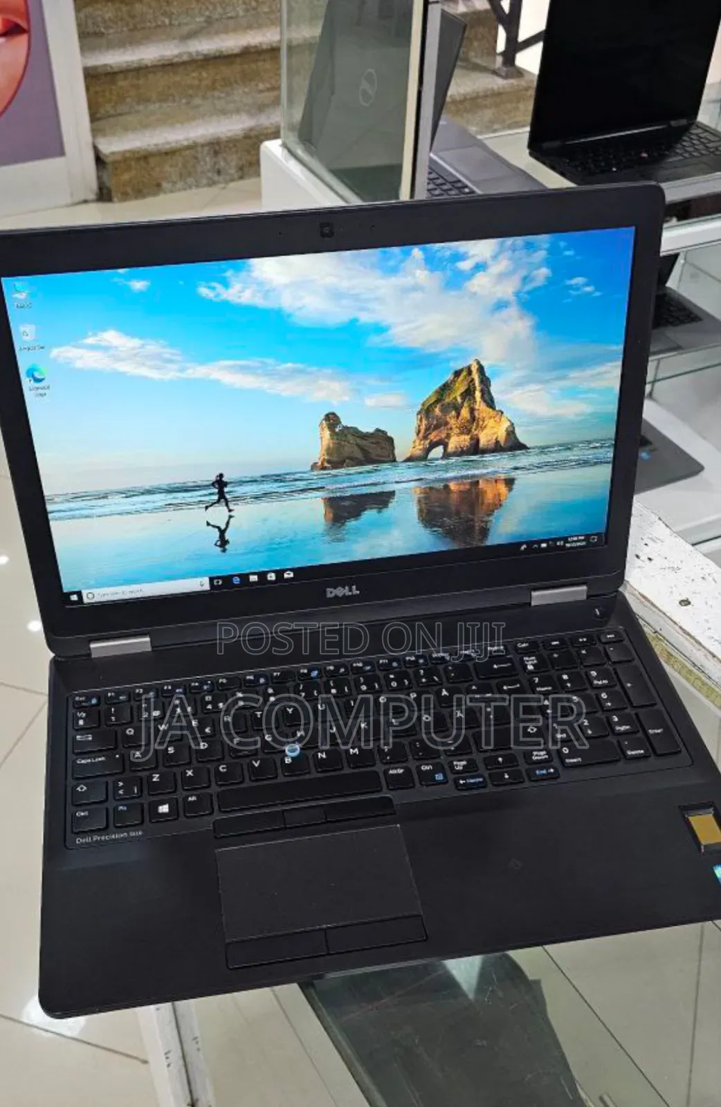 Laptop Dell Latitude E5540 8GB Intel Core I7 SSD 256GB