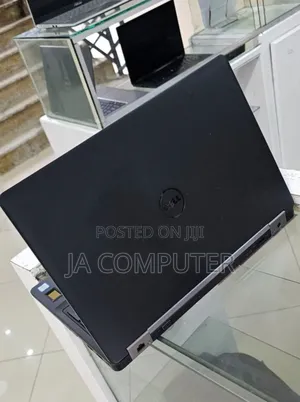 Laptop Dell Latitude E5540 8GB Intel Core I7 SSD 256GB