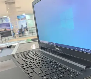 New Laptop Dell Vostro 15 3000 4GB Intel Core I5 SSD 256GB
