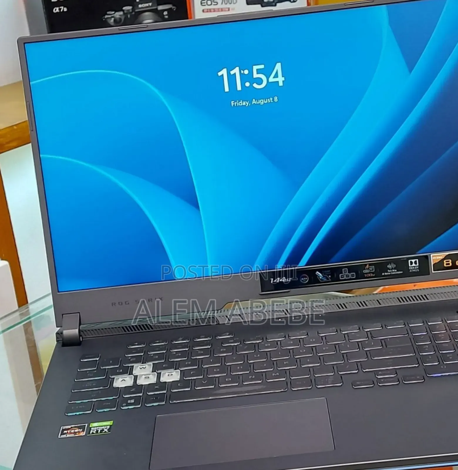 New Laptop Asus ROG Strix G17 16GB AMD Ryzen 7 SSD 1T