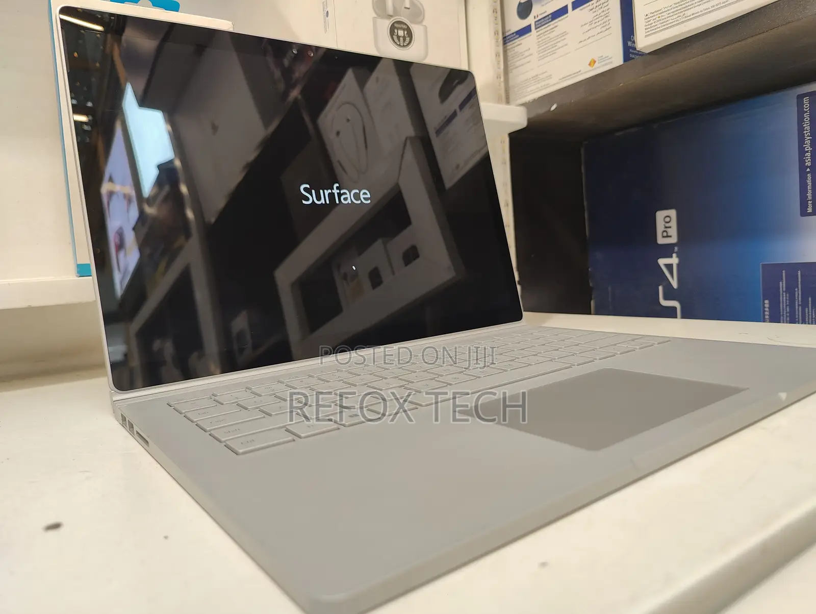New Laptop Microsoft Surface Book 8GB Intel Core I5 SSD 256GB